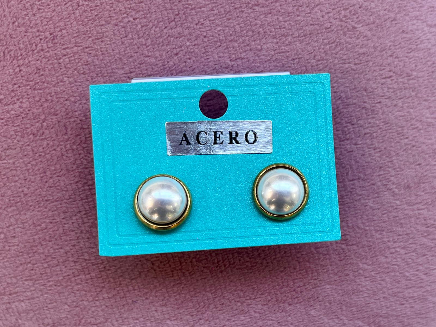 Pendientes ACERO Perla Borde Dorado Elegantes y Clásicos para Mujer Joyería de ModaPerla Borde Dorado Elegantes y Clásicos para Mujer Joyería de Moda