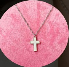 Collar Cruz con Piedra de Nácar - Acero Inoxidable