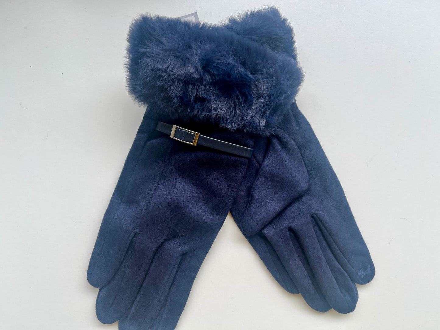Guantes de Mujer en Piel Vuelta con Pelo Suave, Flor Táctil y Diseño Elegante de Invierno