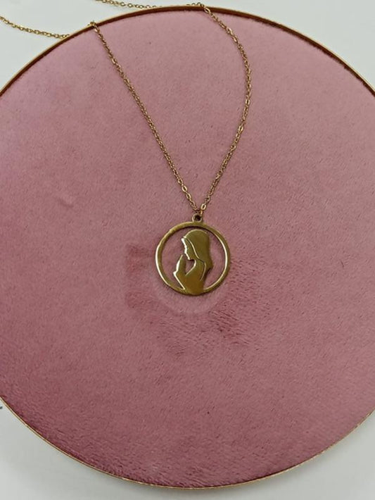 Collar Virgen Niña en Dorado en Acero Inoxidable