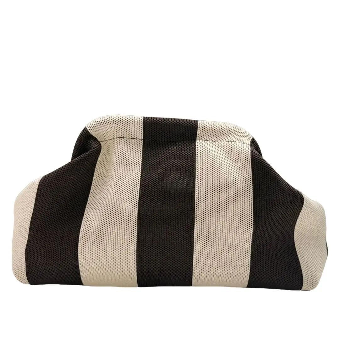 Bolso Elia Tela con Cadena dorada 29x20cm