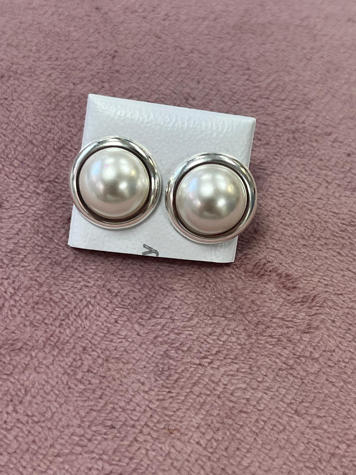 Pendientes de Plata de Ley 925 con Diseño Elegante y Versátil para Todas las Ocasiones