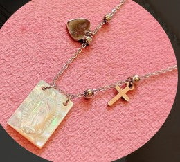 Collar Escapulario Plateado Virgen de Guadalupe