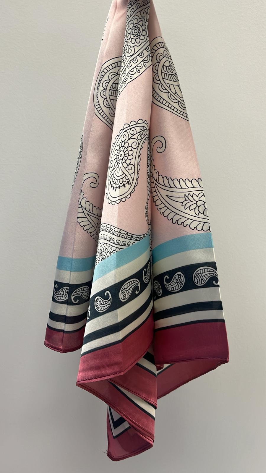 Pañuelo Rosa Oriental