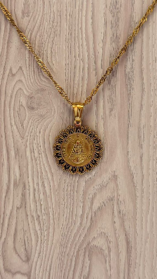 Medalla Virgen del Rocío con Marco tipo Floral