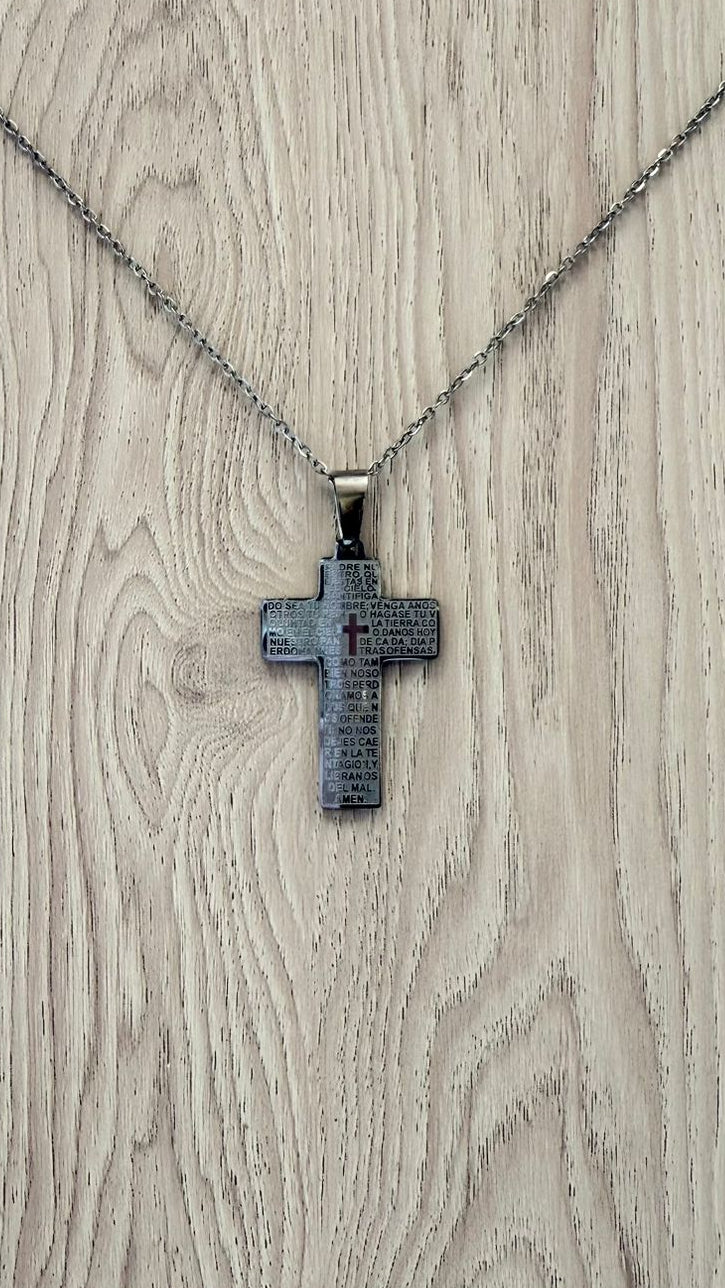 Collar Cruz Padre Nuestro de Acero Inoxidable – Fe y Estilo en una Pieza