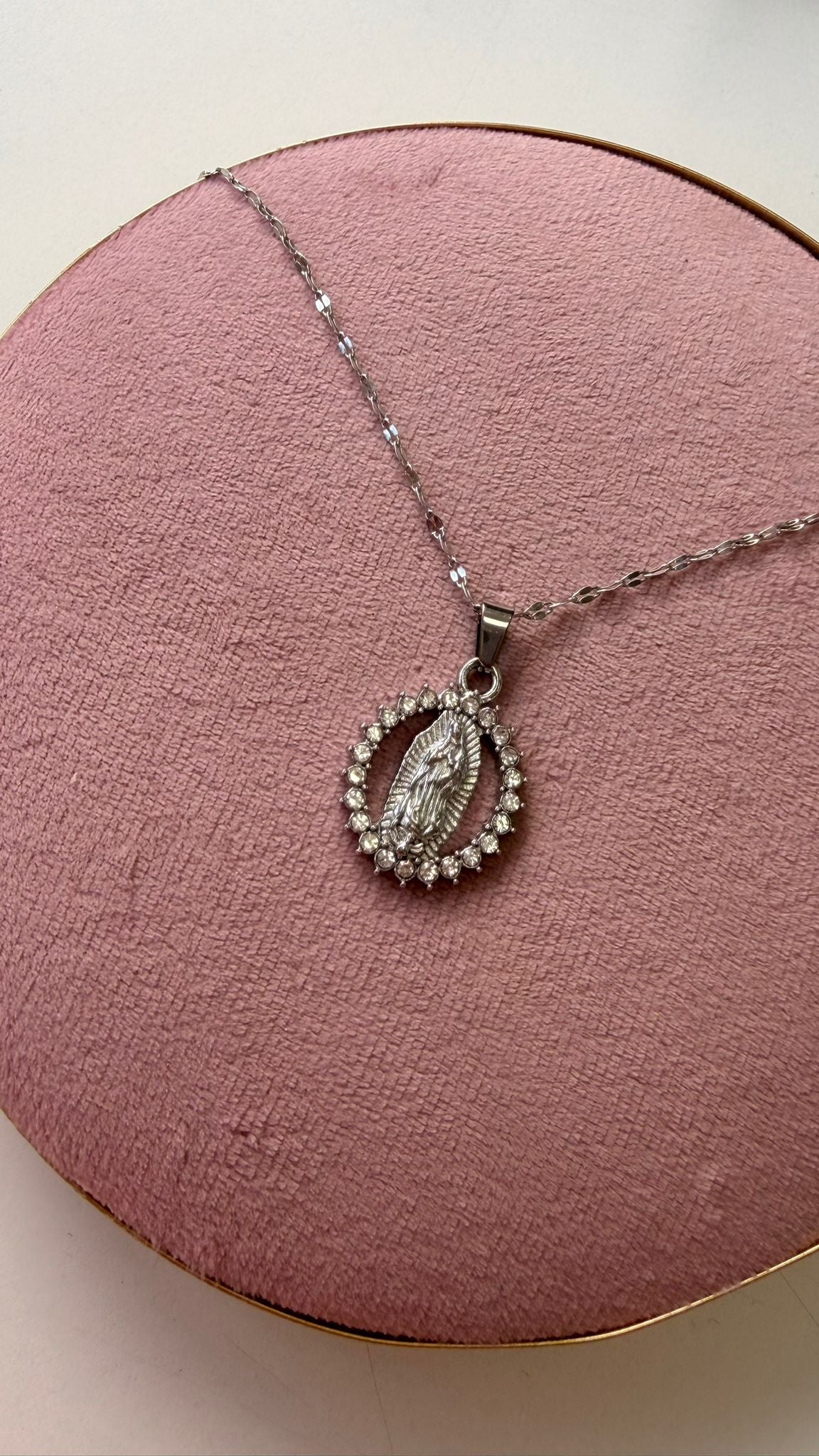 Medalla Virgen de Guadalupe con Circonitas - Acero Inoxidable