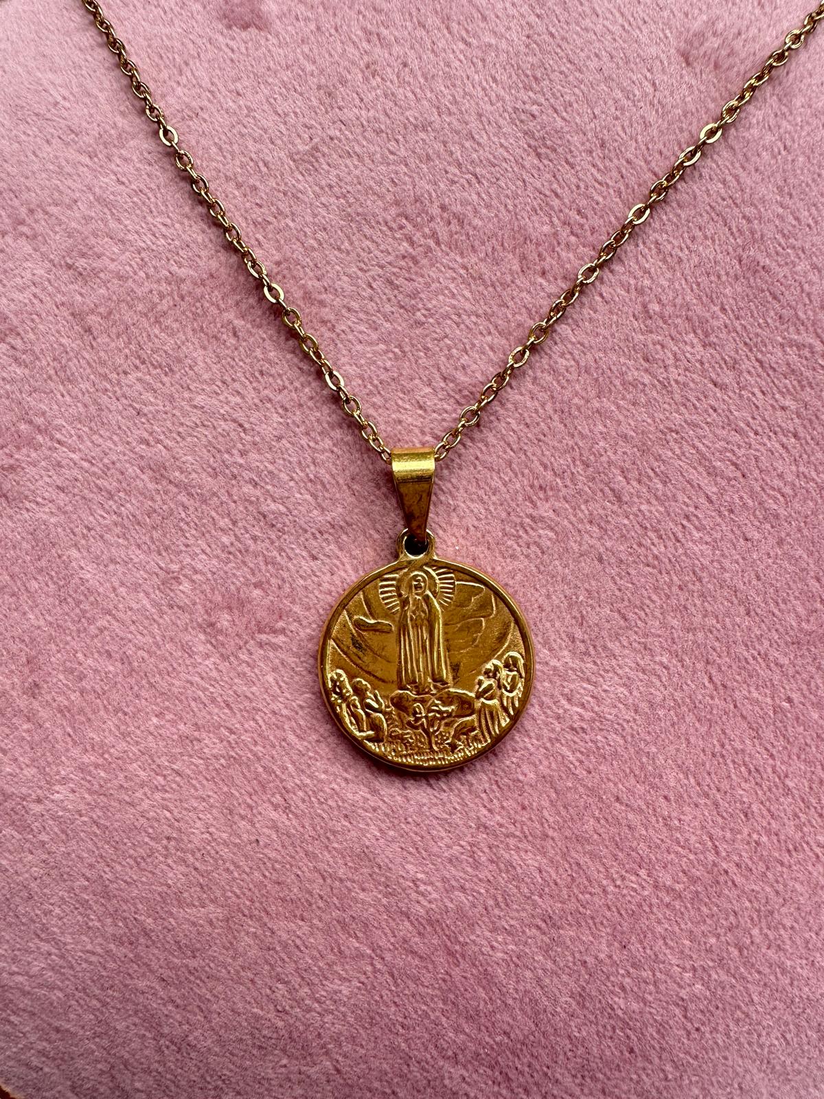 Medalla Virgen de Fátima Dorado - Acero Inoxidable