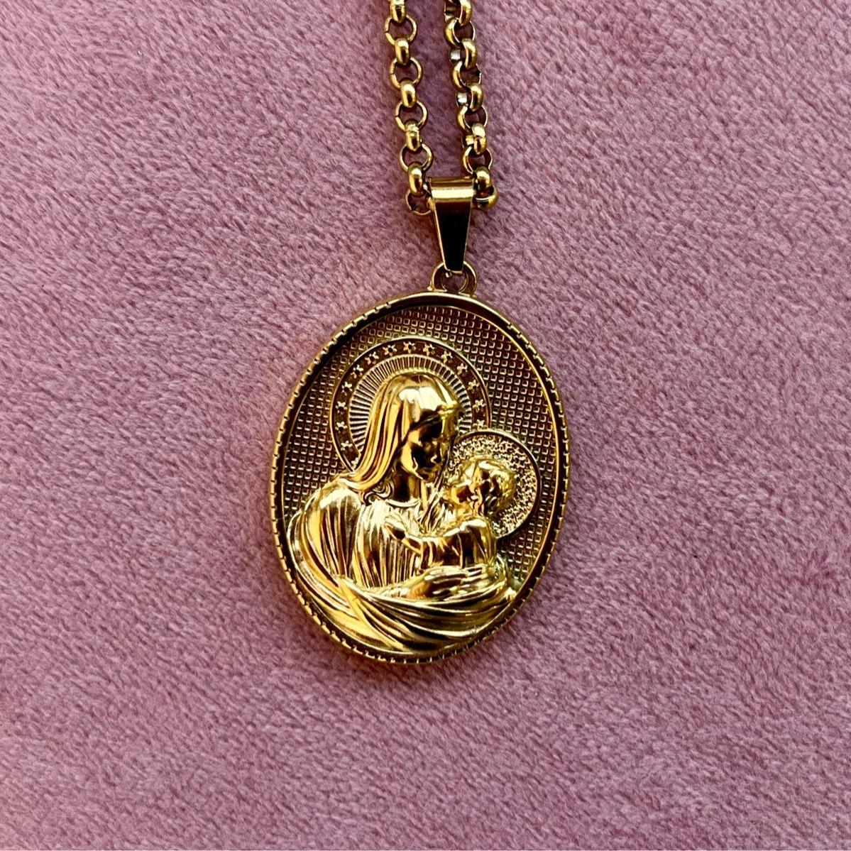 Medallón Virgen de la Inmaculada Concepción Plateada - Acero Inoxidable